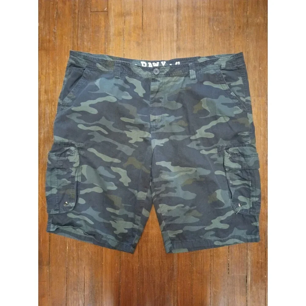 Raw X Mens Camo Cargo Shorts Size 42